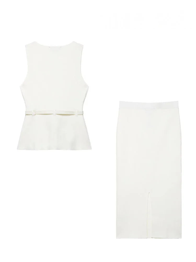 Conjunto Falda Femenina con Chaleco Sin Mangas