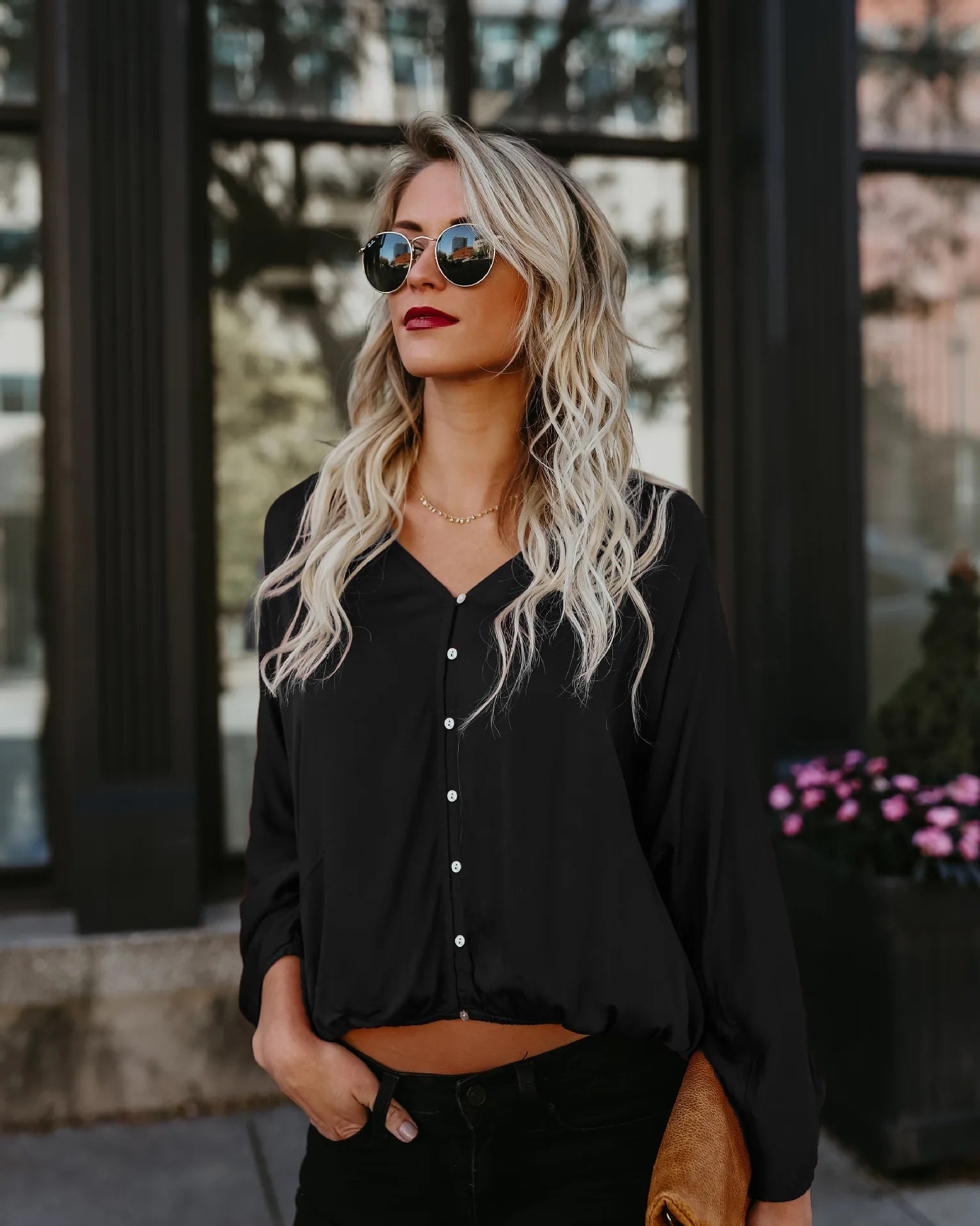 Blusa con Escote en V y Manga Larga Suelta de Chifón