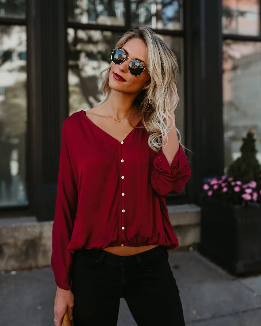 Blusa con Escote en V y Manga Larga Suelta de Chifón