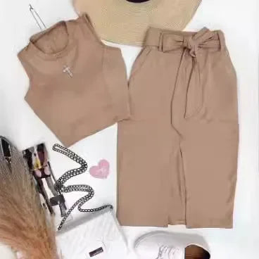 Conjunto Top Corto Sin Mangas, Falda Midi Cintura Alta