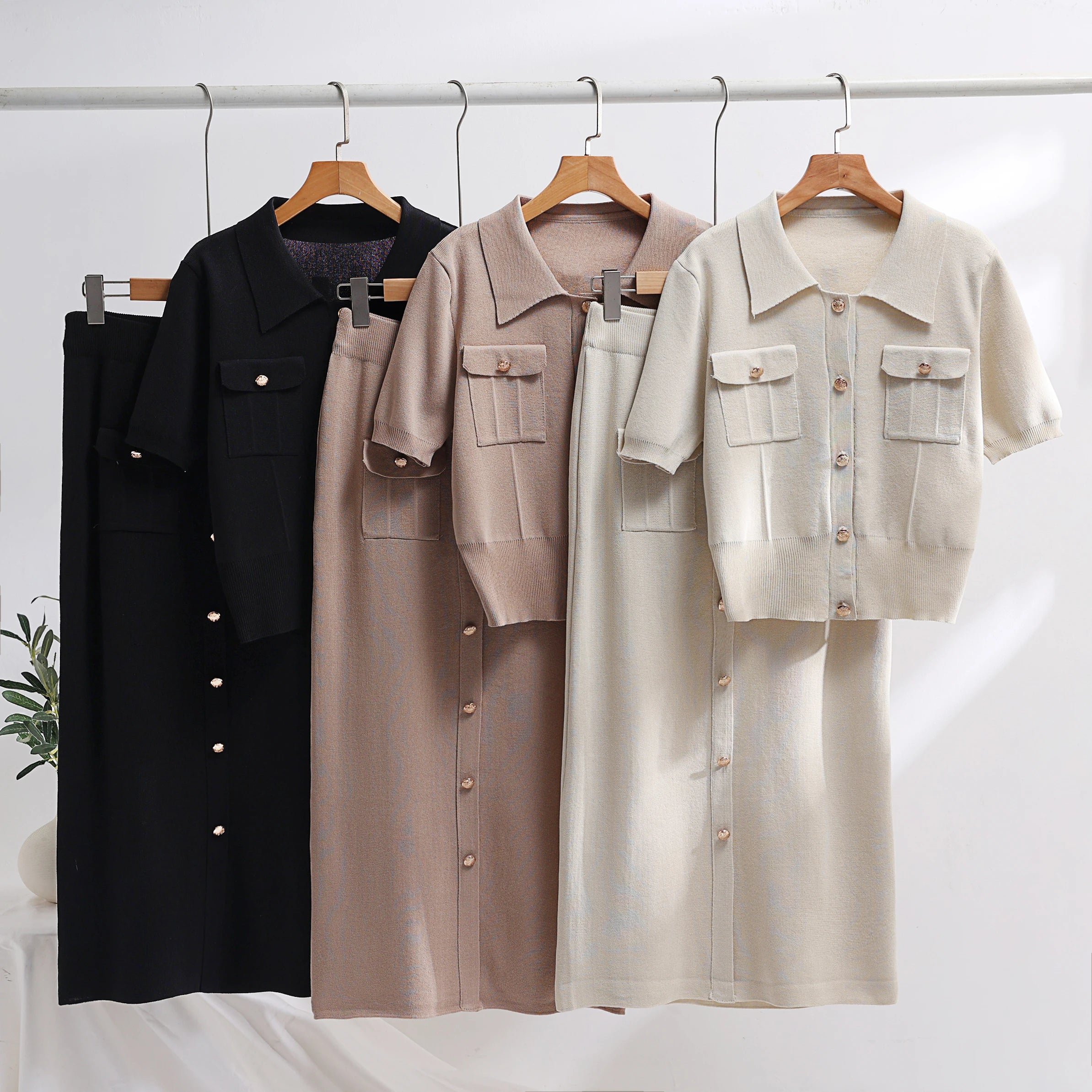 Conjunto de Blazer y Falda de Punto